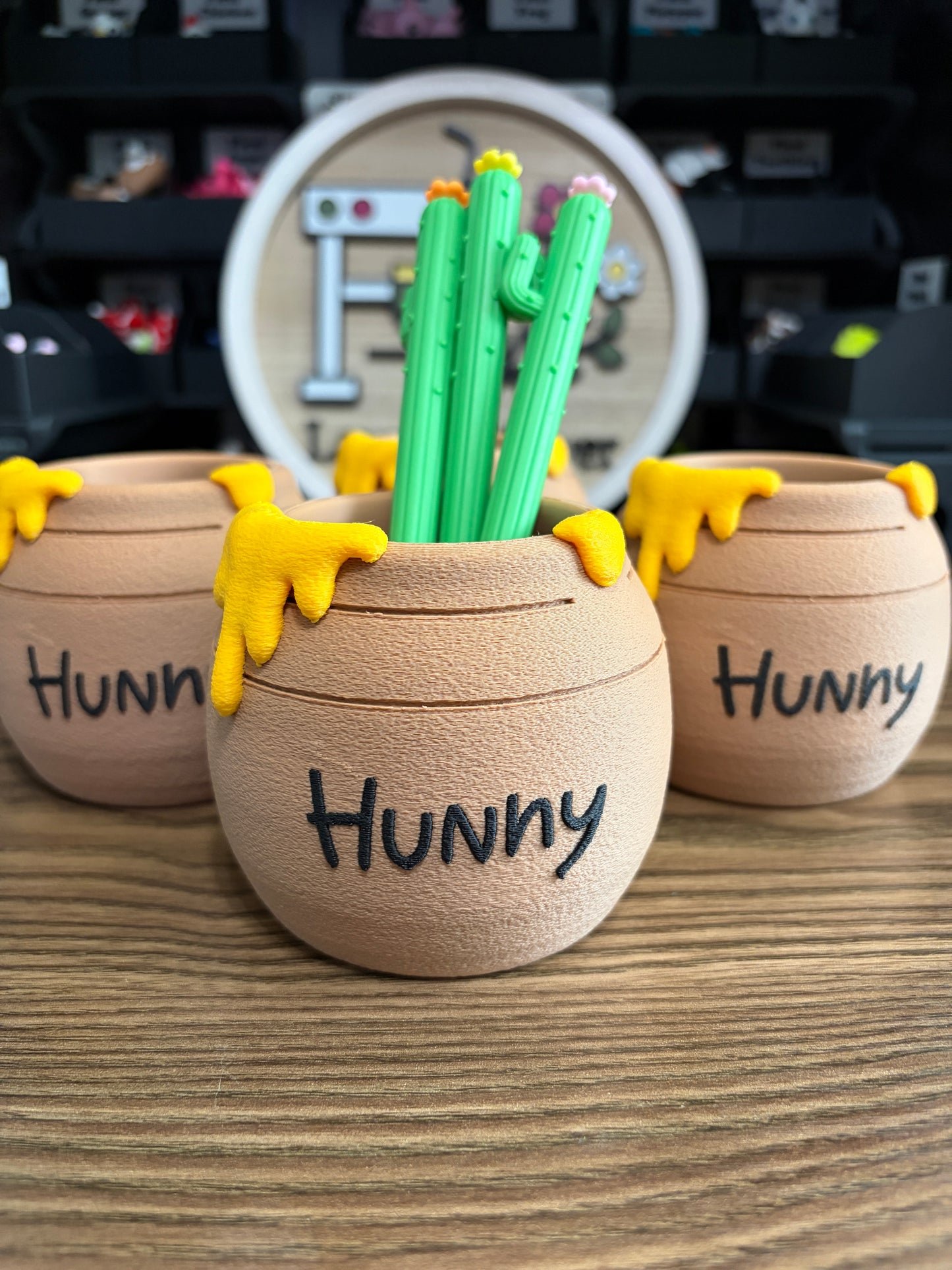 Honey Pot Pen Holder