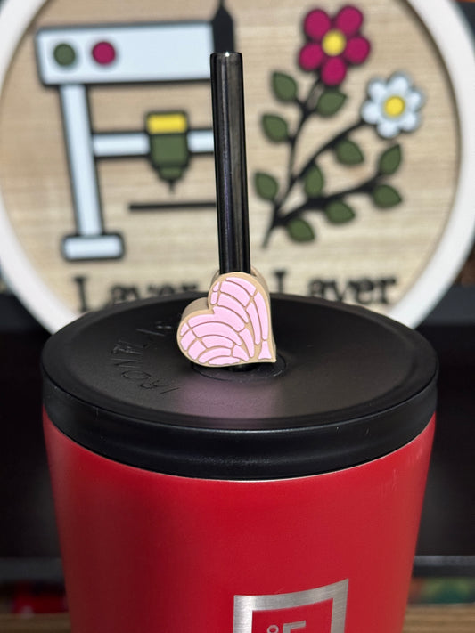 Concha Heart Straw Charm