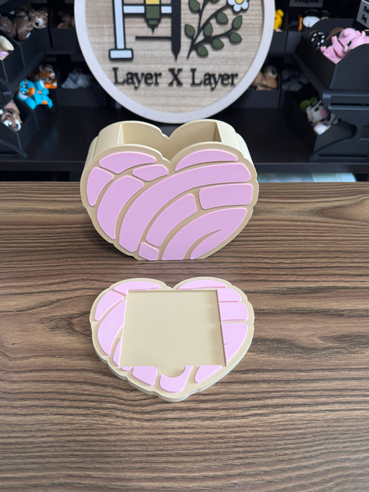 Concha Post-It Note Holder & Pencil/Pen Holder